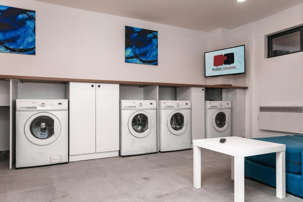Puzzle Apartaments&studios * Craiova